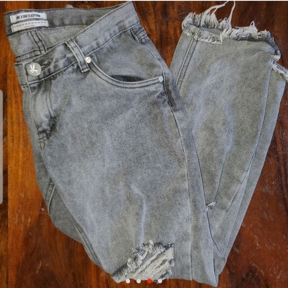 ONE TEASPOON DISTRESSED LONELY BOYS - Picture 3 of 4